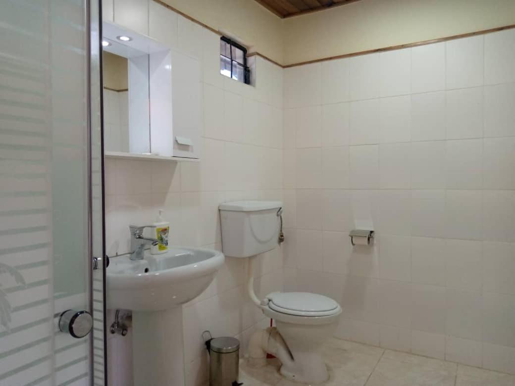 Sonke Ball House Blantyre Exterior foto